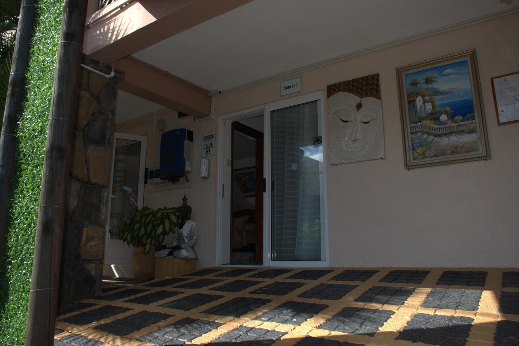 Sunset Villa La Gaulette Εξωτερικό φωτογραφία