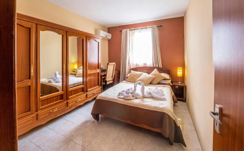 Sunset Villa La Gaulette Εξωτερικό φωτογραφία